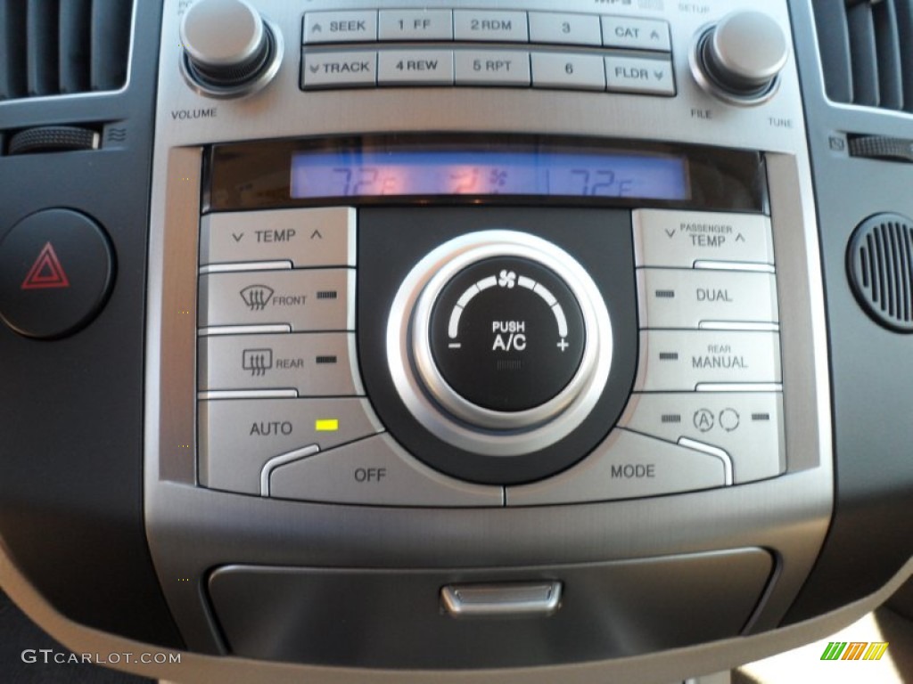 2012 Hyundai Veracruz Limited Controls Photo #56079152
