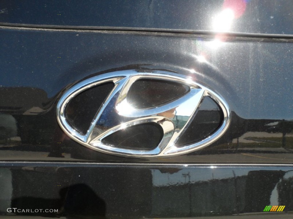 2012 Hyundai Santa Fe Limited V6 Marks and Logos Photo #56081498