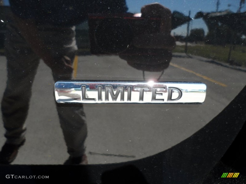 2012 Hyundai Santa Fe Limited V6 Marks and Logos Photo #56081504