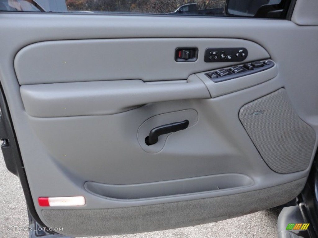 2004 Chevrolet Suburban 1500 LT 4x4 Tan/Neutral Door Panel Photo #56085455