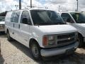 Summit White 2002 Chevrolet Express 2500 Commercial Van