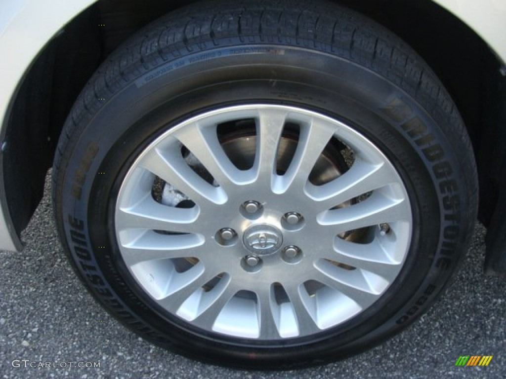 2009 Toyota Sienna LE AWD Wheel Photo #56088340