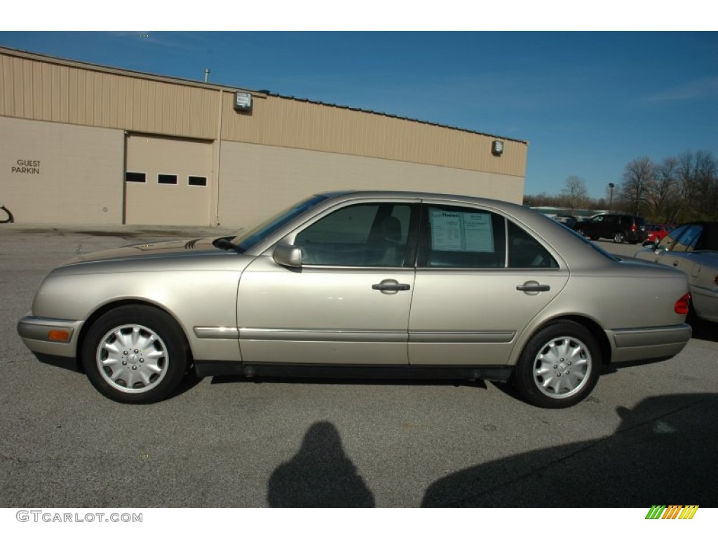 Smoke Silver Metallic 1997 Mercedes-Benz E 320 Sedan Exterior Photo #56090584