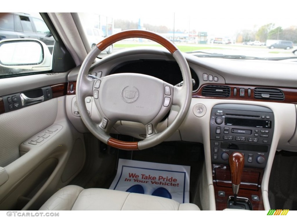 2002 Cadillac Seville STS Neutral Shale Dashboard Photo #56091287