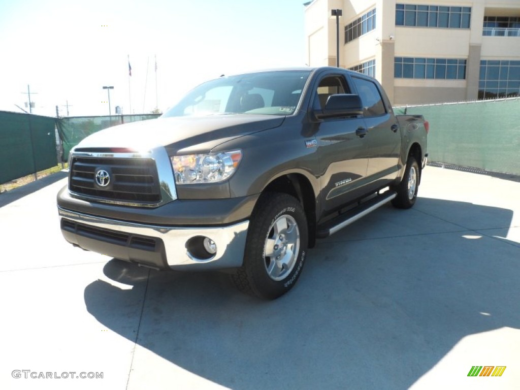 2012 Tundra SR5 TRD CrewMax 4x4 - Pyrite Mica / Sand Beige photo #7