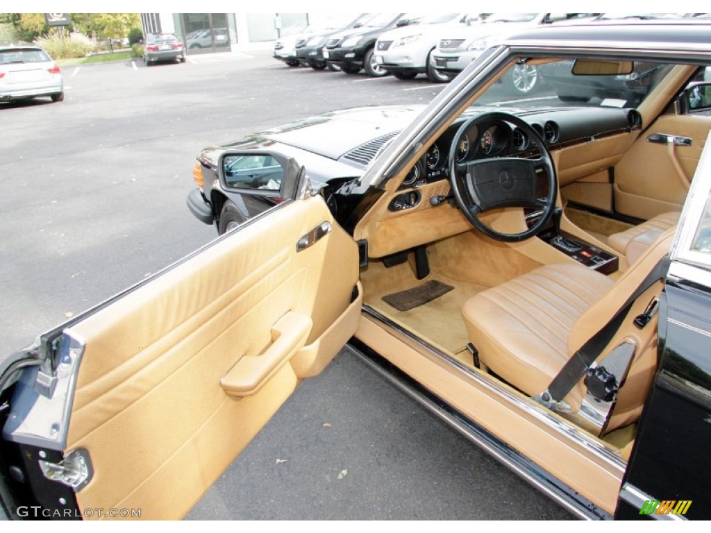 Palomino Interior 1986 Mercedes-Benz SL Class 560 SL Roadster Photo #56092739