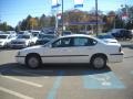 2004 White Chevrolet Impala   photo #6