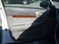 2004 White Chevrolet Impala   photo #8