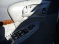 2004 White Chevrolet Impala   photo #17