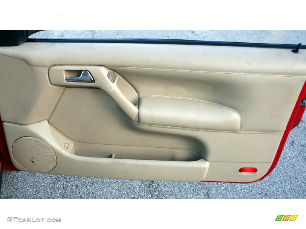 2001 Volkswagen Cabrio GLX Door Panel Photos