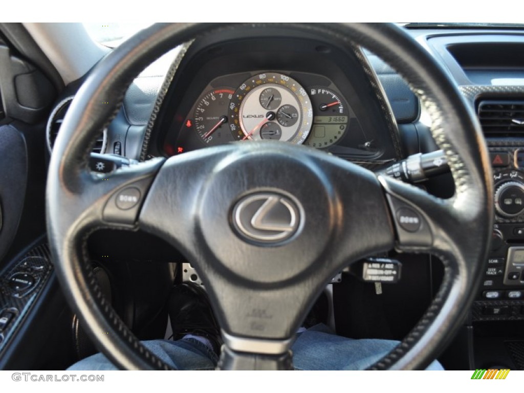 2003 Lexus IS 300 Sedan Steering Wheel Photos