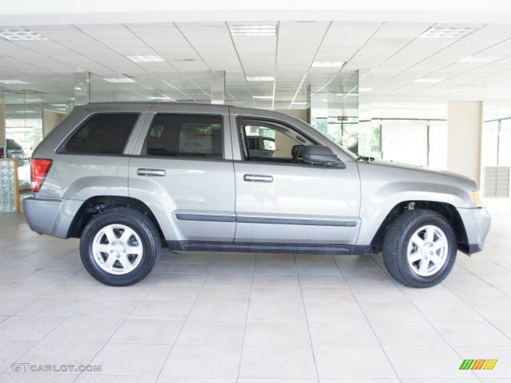 2008 Grand Cherokee Laredo 4x4 - Mineral Gray Metallic / Dark Slate Gray photo #2