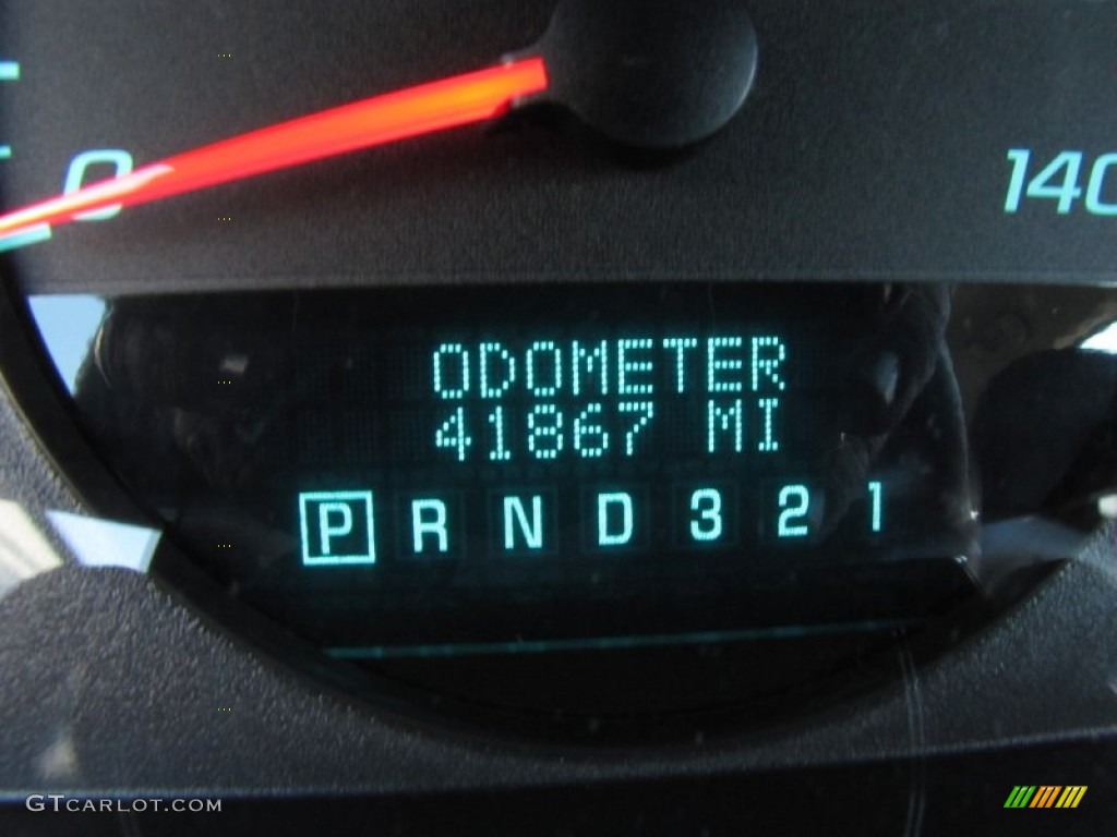 2010 Impala LS - Black / Ebony photo #24