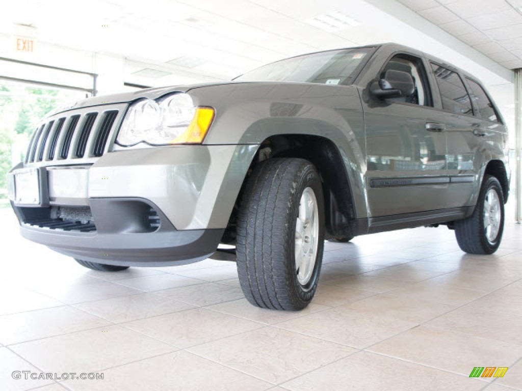 2008 Grand Cherokee Laredo 4x4 - Mineral Gray Metallic / Dark Slate Gray photo #12