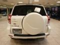 Super White - RAV4 4WD Photo No. 8