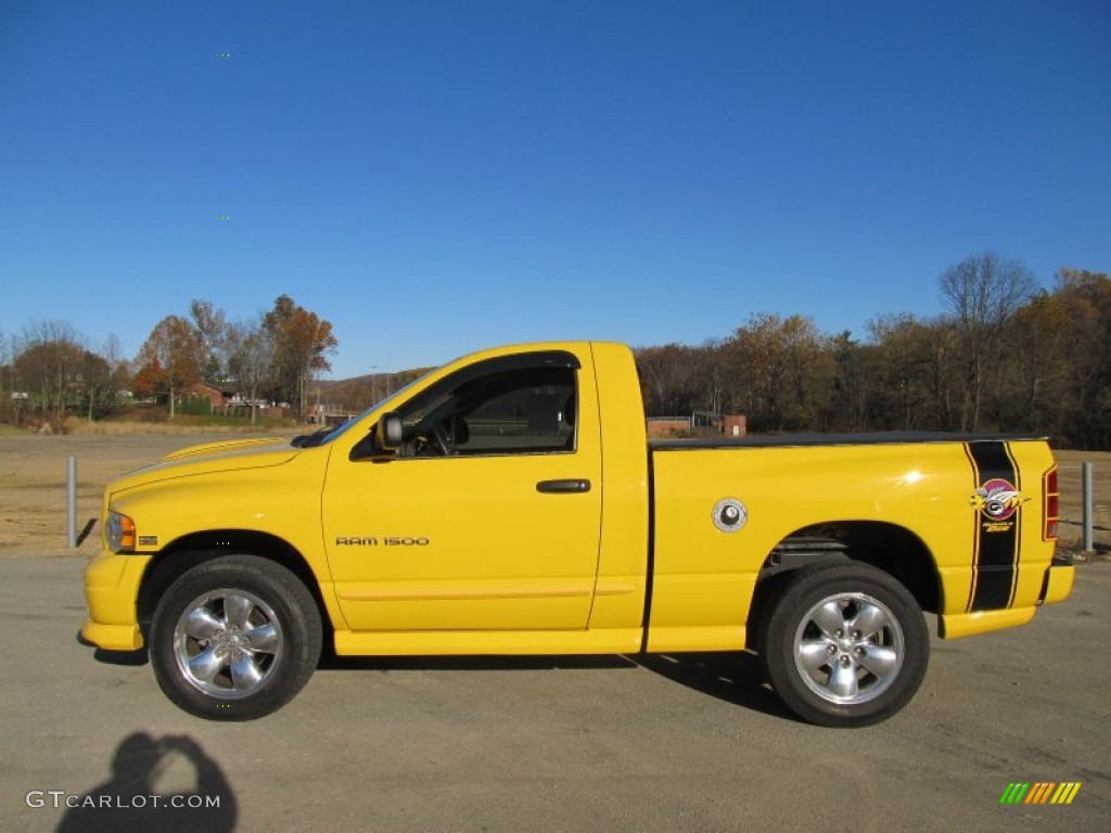 2005 Ram 1500 SLT Rumble Bee Regular Cab 4x4 - Solar Yellow / Dark Slate Gray photo #2