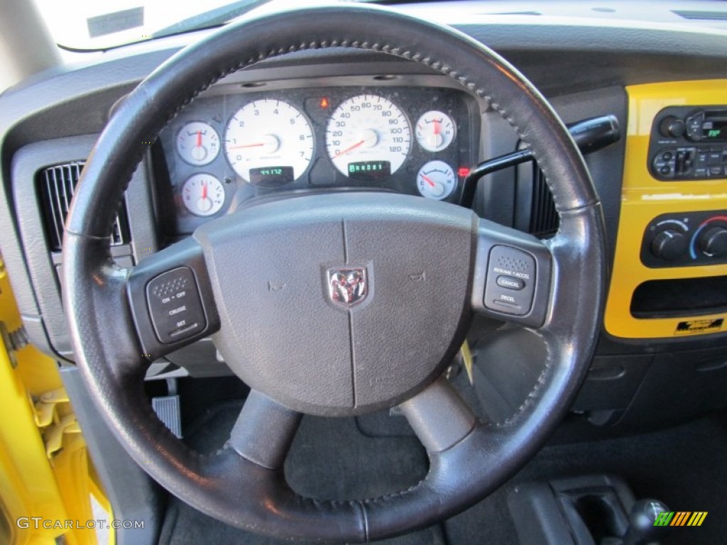 2005 Dodge Ram 1500 SLT Rumble Bee Regular Cab 4x4 Gauges Photo #56104847