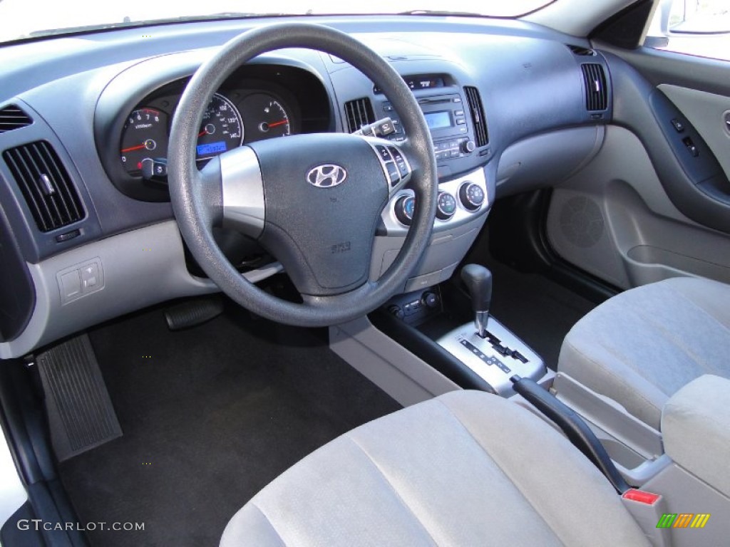 2010 Elantra GLS - Liquid Silver / Gray photo #11