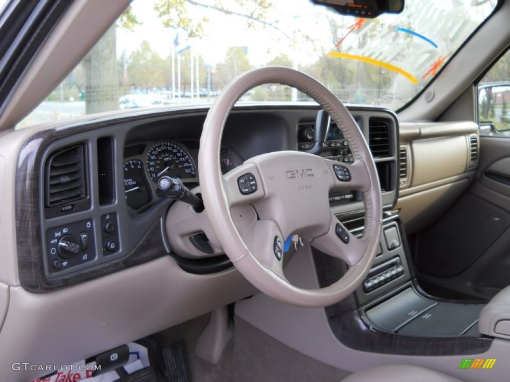 2005 GMC Sierra 1500 Denali Crew Cab AWD Steering Wheel Photos