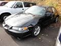 Black - Grand Prix SE Sedan Photo No. 3