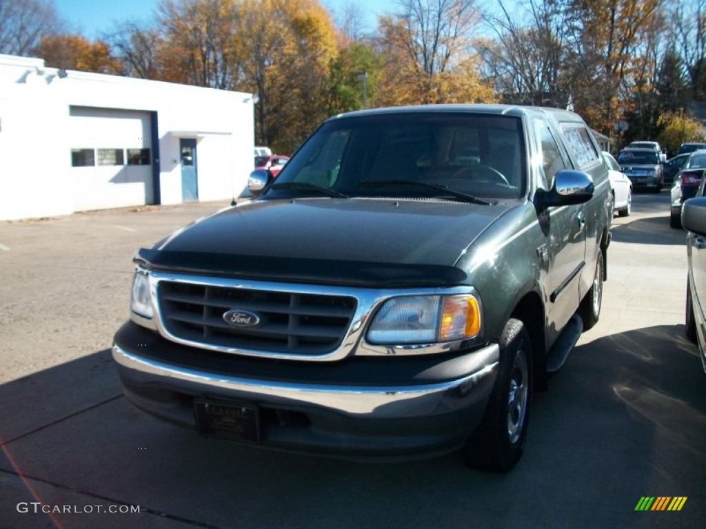 2002 F150 XLT Regular Cab - Dark Highland Green Metallic / Medium Parchment photo #1