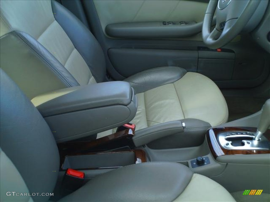Ecru/Light Brown Interior 2005 Audi Allroad 4.2 quattro Photo #56111668