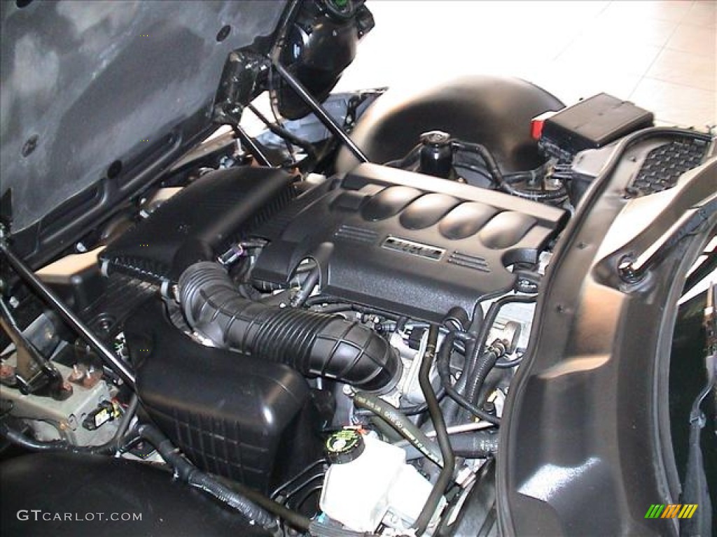 2007 Pontiac Solstice Roadster 2.4 Liter DOHC 16-Valve 4 Cylinder Engine Photo #56111987