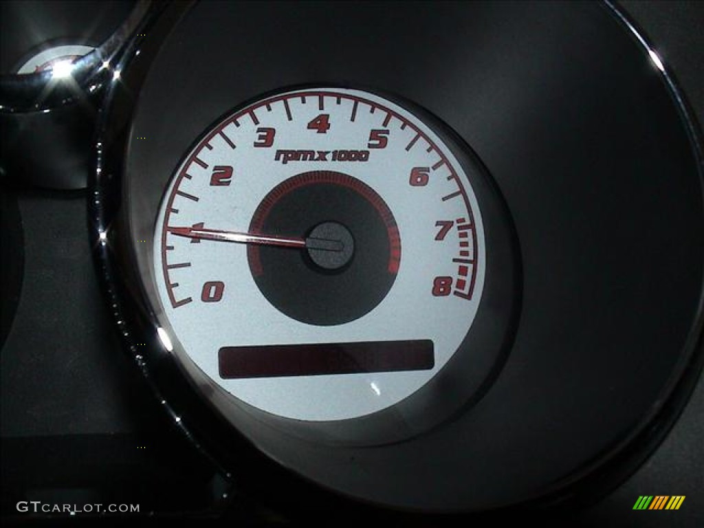 2007 Pontiac Solstice Roadster Gauges Photo #56112095