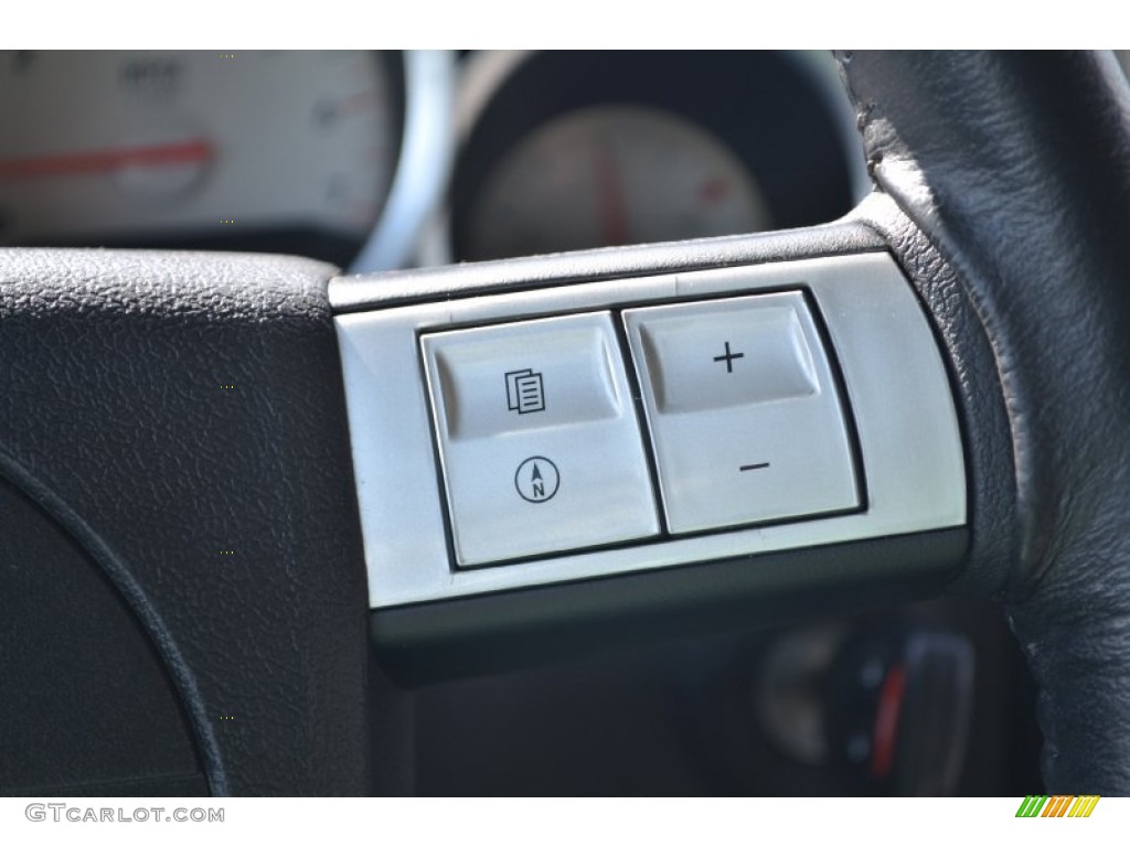 2006 Dodge Magnum R/T Controls Photo #56112302