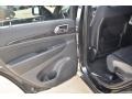 2011 Brilliant Black Crystal Pearl Jeep Grand Cherokee Laredo  photo #17