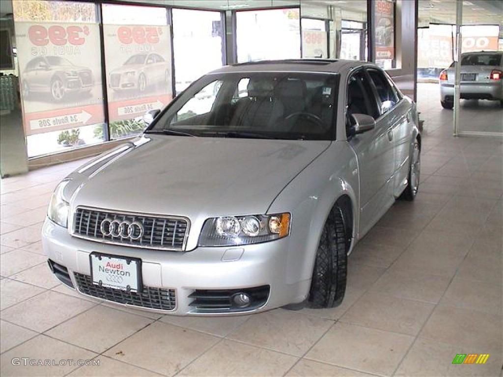 2005 S4 4.2 quattro Sedan - Light Silver Metallic / Ebony photo #10