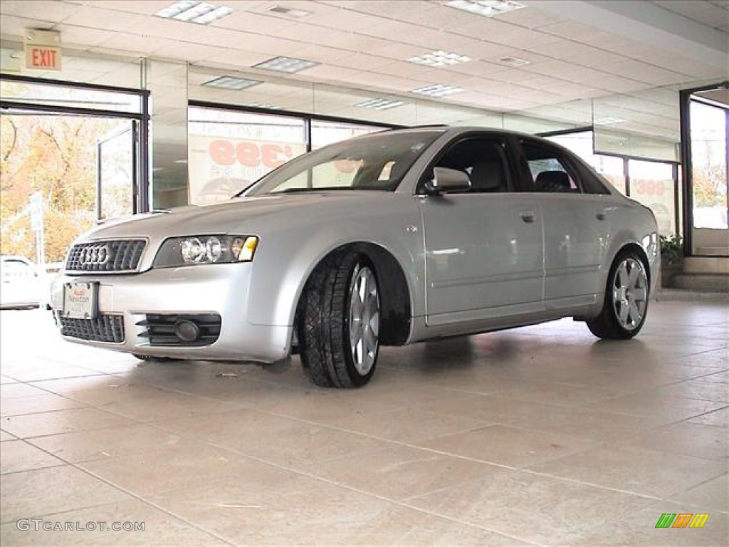 2005 S4 4.2 quattro Sedan - Light Silver Metallic / Ebony photo #35