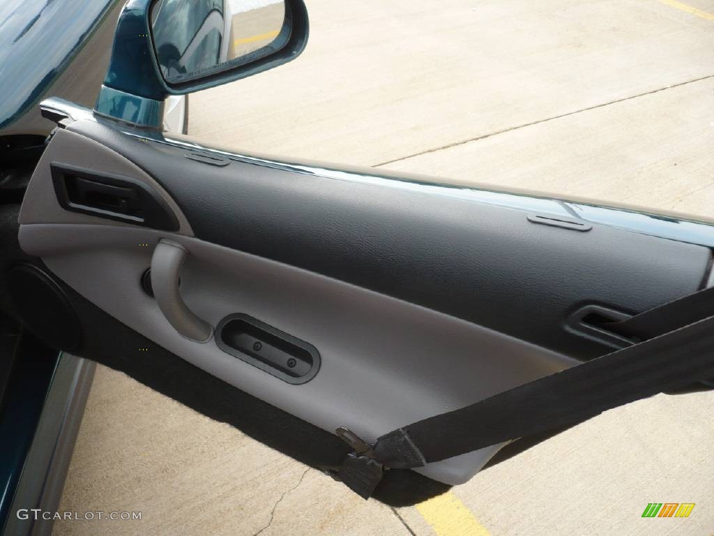1995 Dodge Viper RT-10 Gray Door Panel Photo #56114258