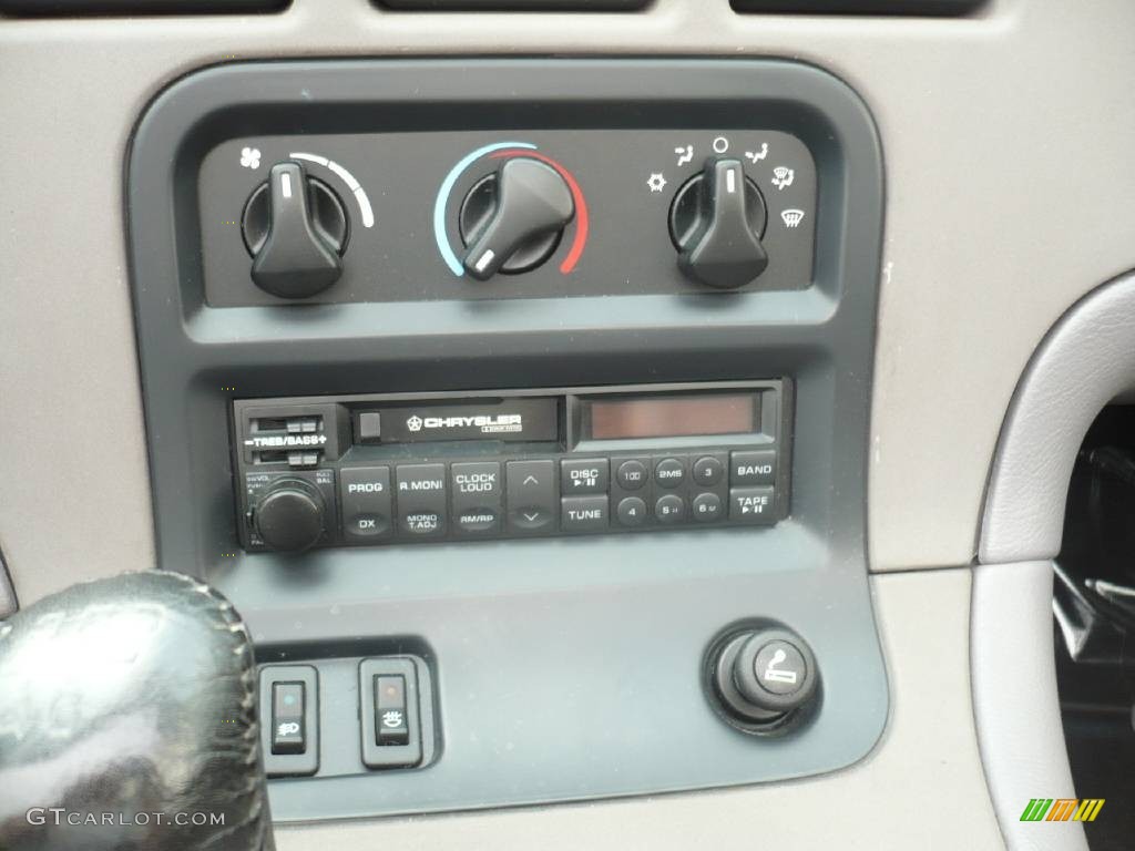 1995 Dodge Viper RT-10 Controls Photos