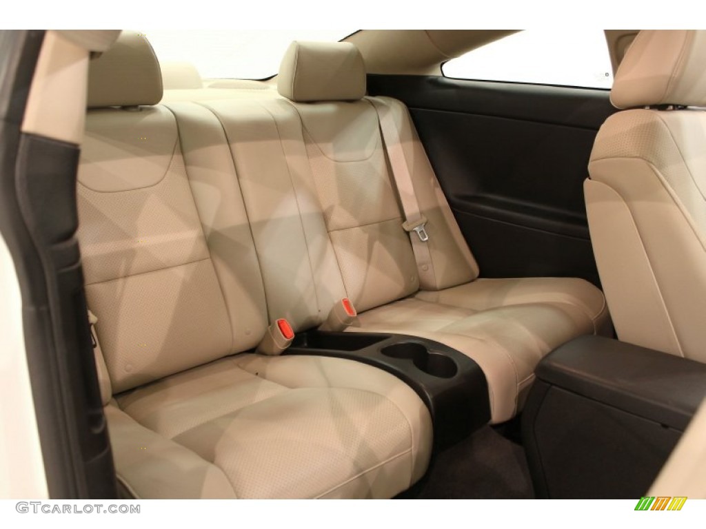 2009 G6 GXP Coupe - Summit White / Light Taupe photo #15