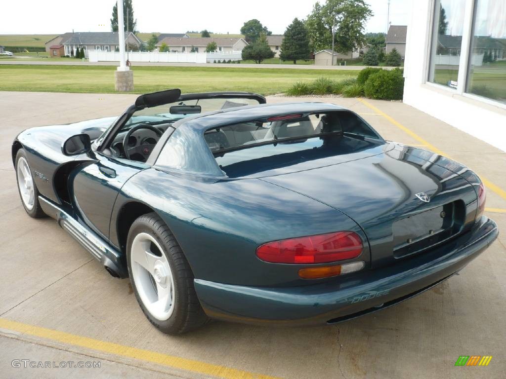 Emerald Green Pearl 1995 Dodge Viper RT-10 Exterior Photo #56114519