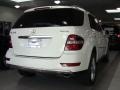 Arctic White - ML 350 4Matic Photo No. 4