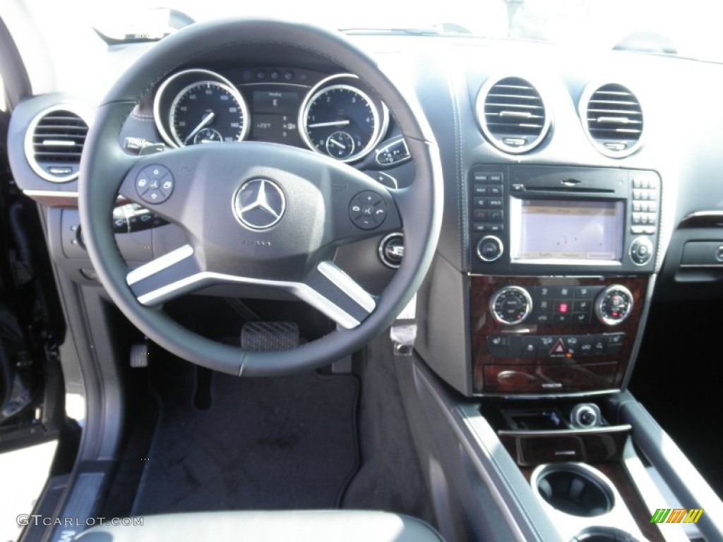 2012 Mercedes-Benz GL 350 BlueTEC 4Matic Black Dashboard Photo #56118941