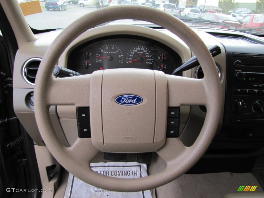 2005 Ford F150 XLT SuperCab 4x4 Tan Steering Wheel Photo #56119943