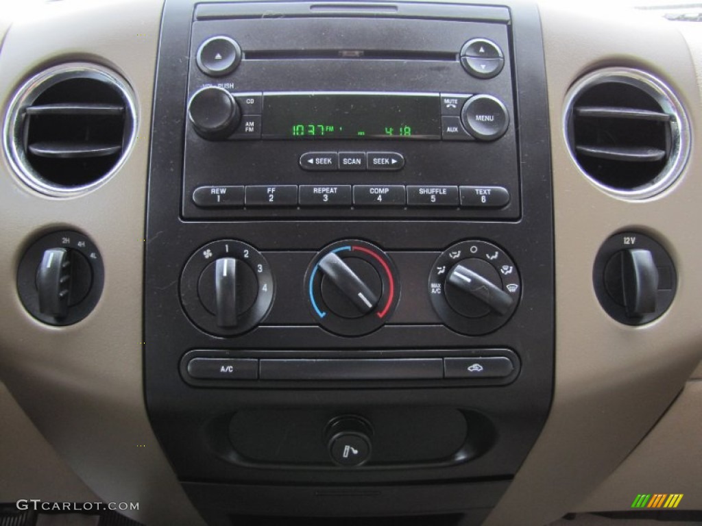 2005 Ford F150 XLT SuperCab 4x4 Audio System Photo #56120021