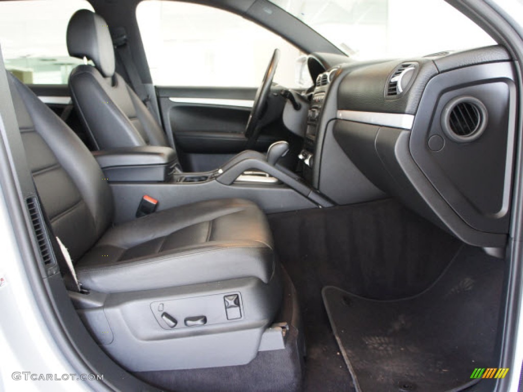 Black Interior 2008 Porsche Cayenne Tiptronic Photo #56121575