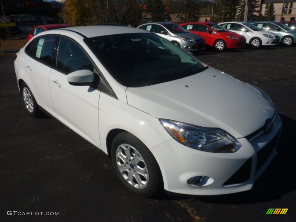 Oxford White Ford Focus