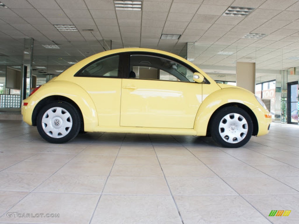 2010 New Beetle 2.5 Coupe - Sunflower Yellow / Black photo #9
