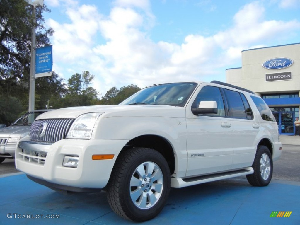 2008 Mountaineer  - White Suede / Camel photo #1