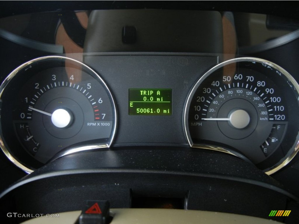 2008 Mercury Mountaineer Standard Mountaineer Model Gauges Photo #56124032