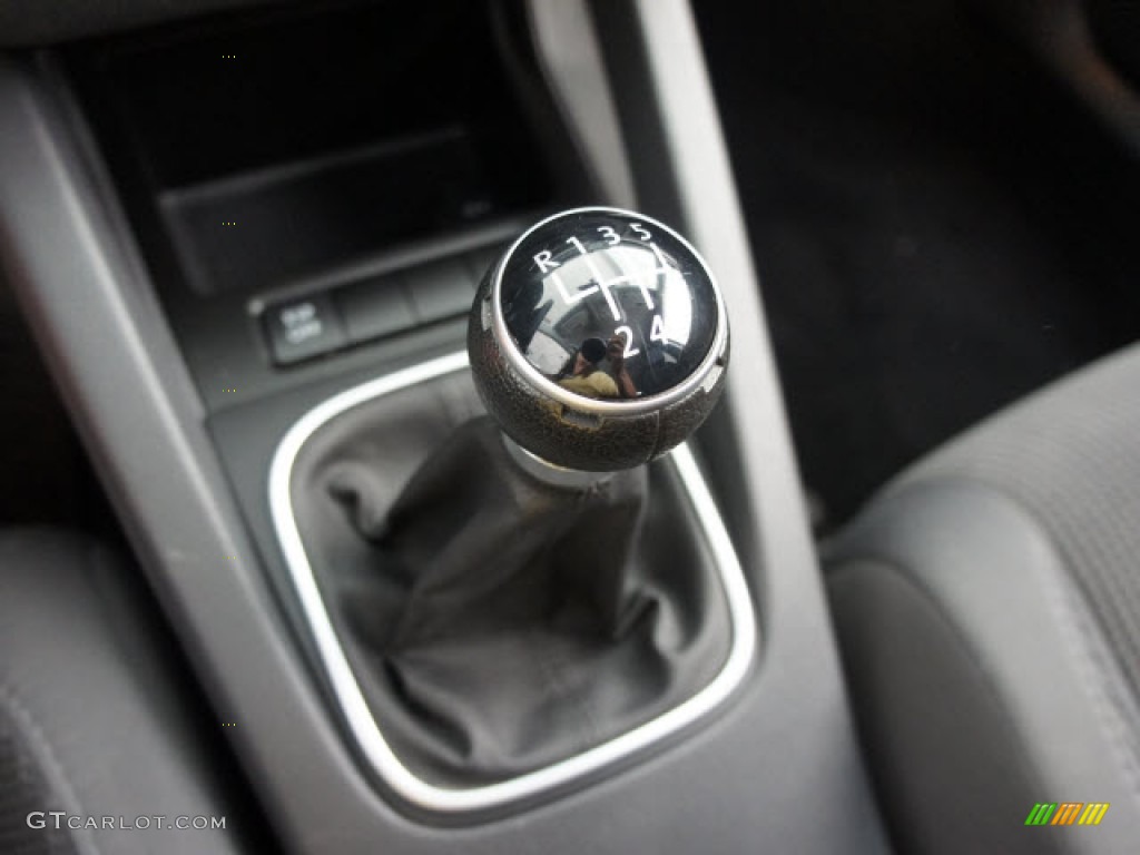 2009 Volkswagen Jetta S SportWagen 5 Speed Manual Transmission Photo #56124938