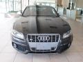 Brilliant Black - S5 4.2 quattro Photo No. 8