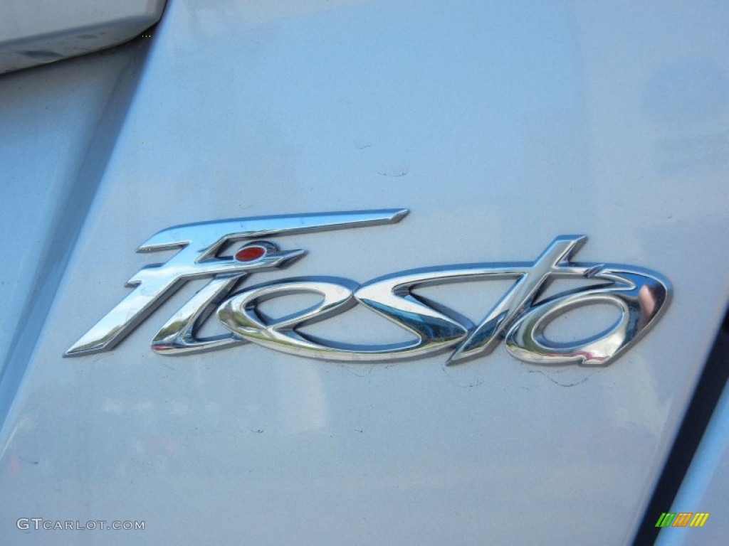 2012 Ford Fiesta SE Hatchback Marks and Logos Photo #56125919