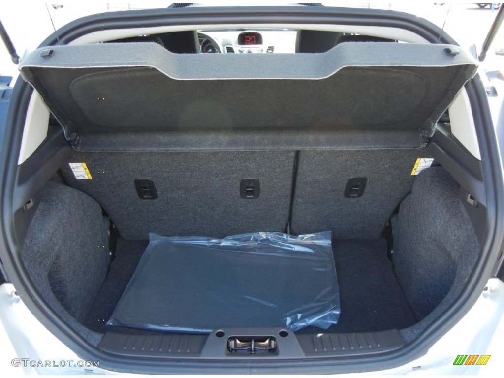 2012 Ford Fiesta SE Hatchback Trunk Photo #56125964