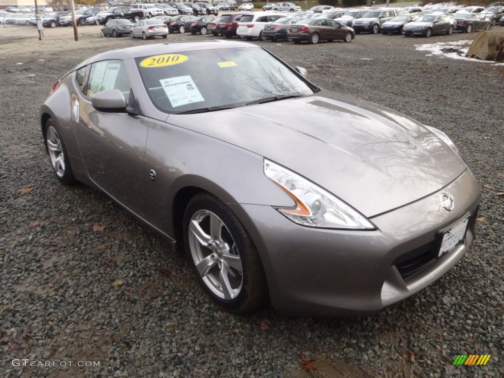 2010 370Z Coupe - Platinum Graphite / Black Cloth photo #1